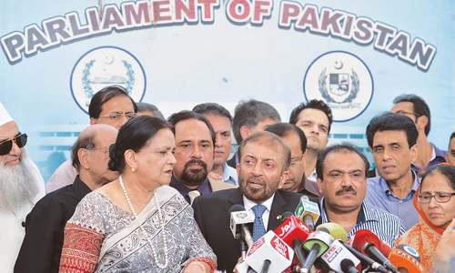 What led to MQM&rsquo;s en masse resignation