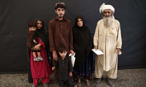 Afghan refugee returns reluctantly from Pakistan
