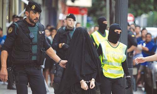 News makers: Spain arrests woman suspected of IS links