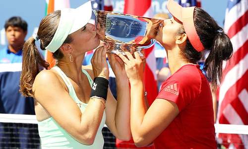 Sania Mirza, Hingis end perfect US Open with doubles title