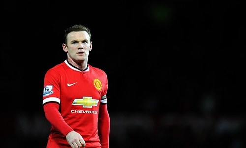 Van Gaal defends spluttering Rooney