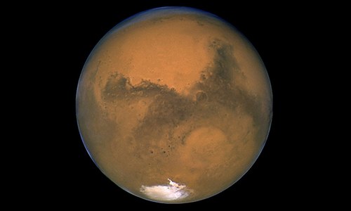 Scientists claim finding &lsquo;evidence&rsquo; of water on Mars