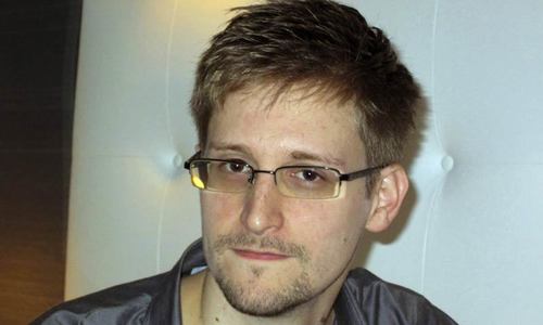 'Can you hear me now?' Snowden joins Twitter, follows NSA 'Can you hear me now?' Snowden joins Twitter, follows NSA