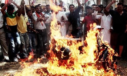 Indian man beaten to death, son injured over beef eating 'rumours'