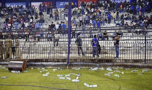 Indian fans become &lsquo;security risk&rsquo;, Proteas thump hosts to win T20 series