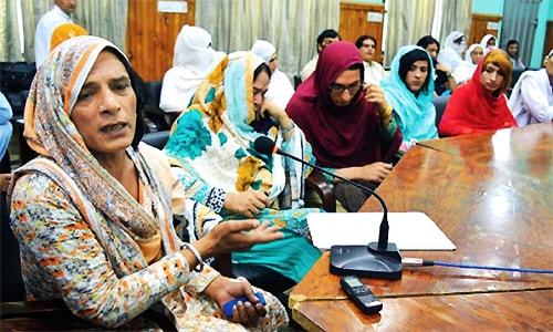 Thousands of transvestites in KP live in fear, insecurity