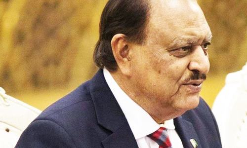 No change in CPEC route, says president