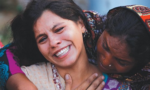 13 buried alive while asleep in Gulistan-i-Jauhar landslide