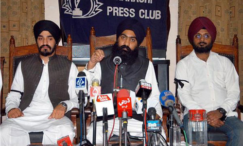 Sikhs protest over desecration of holy book in India Sikhs protest over desecration of holy book in India