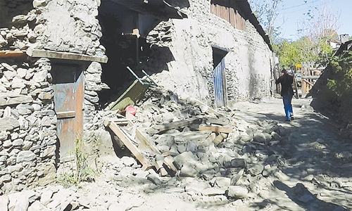 Unicef cautions against risks faced by quake-hit children
