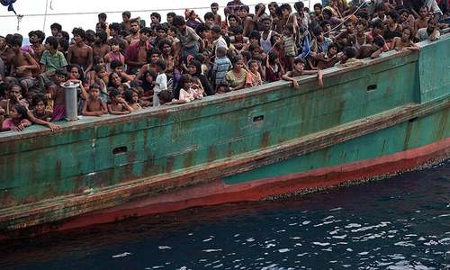 UN investigator urges Myanmar to allow Muslims to vote
