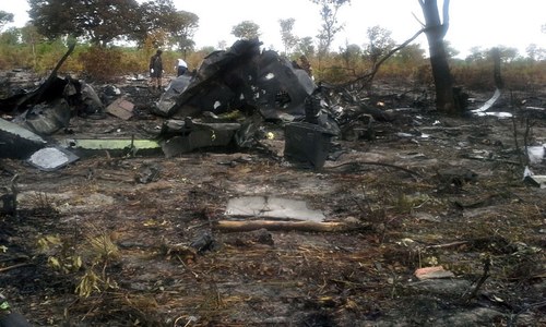 At least 25 dead in S.Sudan air crash At least 25 dead in S.Sudan air crash