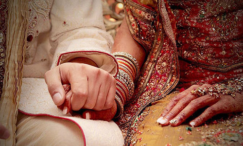 Indian girl marries Swat youth in Gujrat