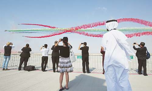 Dubai Airshow takes off to a slow start