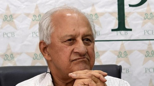 Shaharyar disappointed over Younis' retirement decision