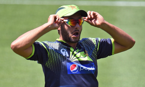 Pakistan should play series in India only if revenue is shared : Afridi
