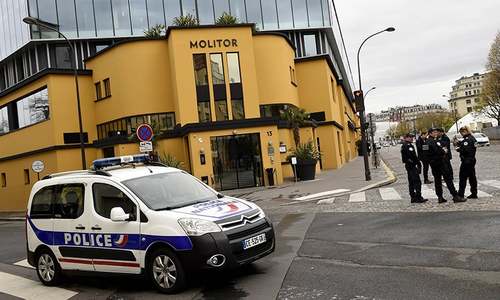 German football team evacuates hotel after bomb scare in France