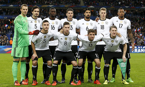 German football team spent night at Stade de France amidst attacks