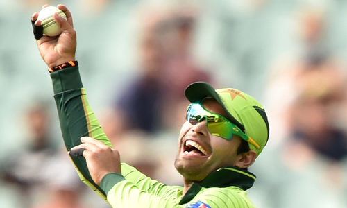 Hyderabad Police clears Umar Akmal in 'dance party' case Hyderabad Police clears Umar Akmal in 'dance party' case