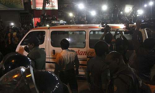 Bangladesh executes 2 opposition leaders despite concerns