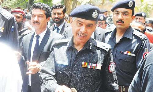 Top police officers move SC against apologies rejection in court siege case