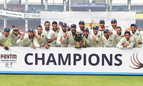 India overcome defiant  South Africa for crushing win