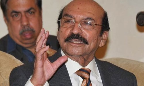 Media 'very harsh' with corruption allegations on Sindh govt: CM Shah