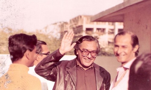 Azhar, the man who knew TV, dies