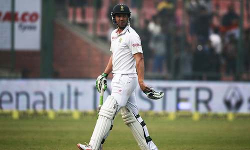 De Villiers confirms &lsquo;bit of truth&rsquo; in retirement rumours