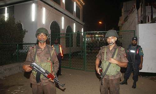 IS claims deadly attack on Shia mosque in Bangladesh