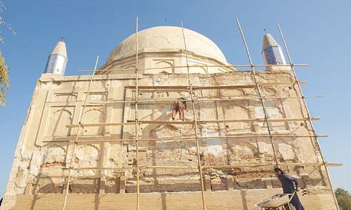Restoration work of 18th century tomb resumes after brief hiatus