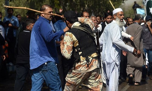 PIA standoff: Classic PML-N &mdash; Doing the right thing the wrong way