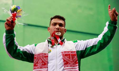 Inam grabs wrestling gold as Pakistan&rsquo;s squash players shine