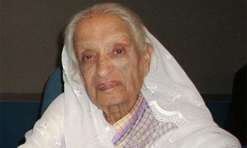 Renowned Urdu playwright Fatima Surayya Bajia passes away at 85