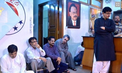 Altaf gets passport back – ready to return to Pakistan? Altaf gets passport back – ready to return to Pakistan?