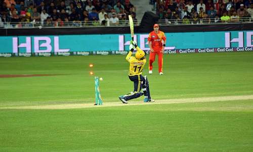 Ton-up Sharjeel, Khalid&rsquo;s four-for send Peshawar Zalmi packing