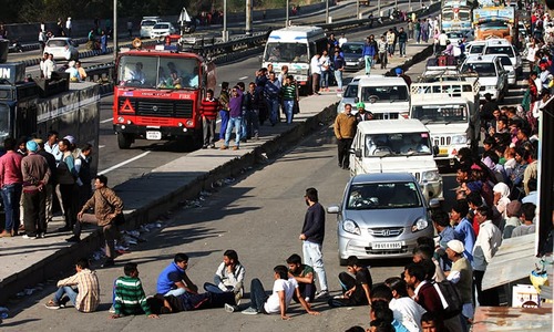 India caste riots death toll rises to 19, army recaptures Delhi water source