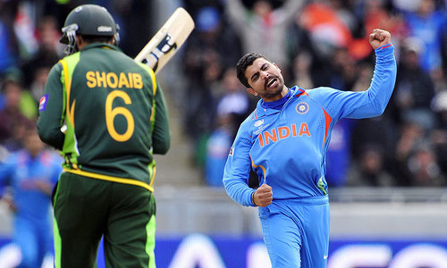 Wasim terms India favourites in Pakistan tie