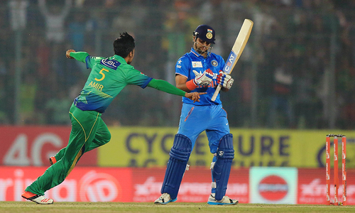 Video: Mohammad Amir&rsquo;s fiery opening spell against India