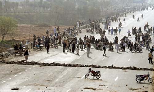 Restrained media coverage contributes to sense of calm