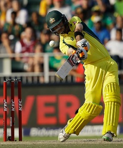 Warner-Maxwell world record stand gives Aussies victory