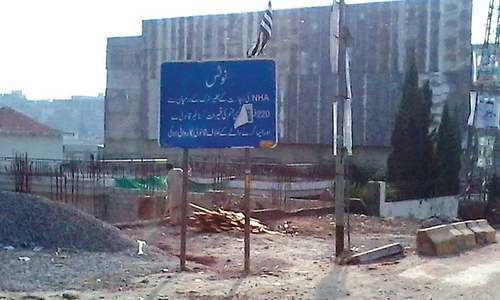 Illegal construction along dual carriageway goes unchecked