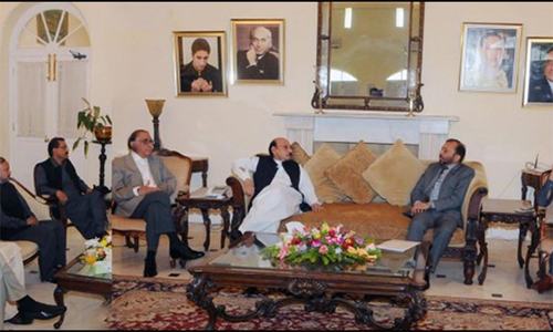 MQM, Qaim discuss recent arrests in two districts