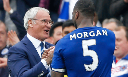 Ranieri keeps calm as Leicester march on towards Premier League glory
