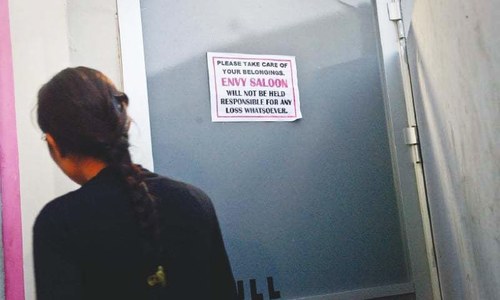 NAB official, wife booked for Karachi salon ransack