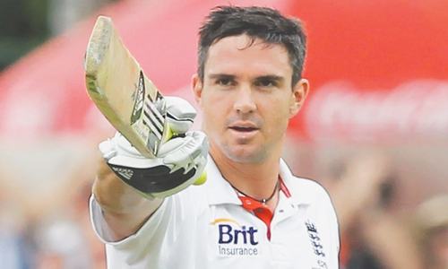 Pietersen mulls playing for South Africa