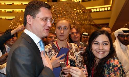 Oil tumbles on Doha failure