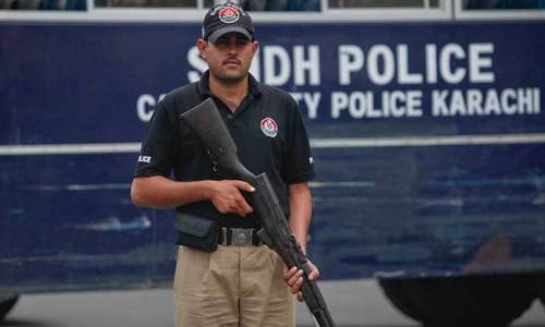 10 policemen, seven polio volunteers killed in Sindh since 2012