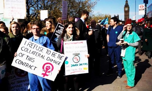 UK junior doctors go on strike