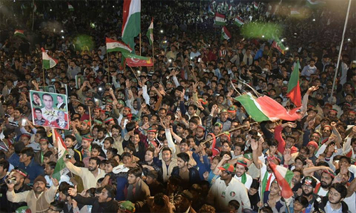 Rift in PTI as people conducting intra-party polls resign Rift in PTI as people conducting intra-party polls resign